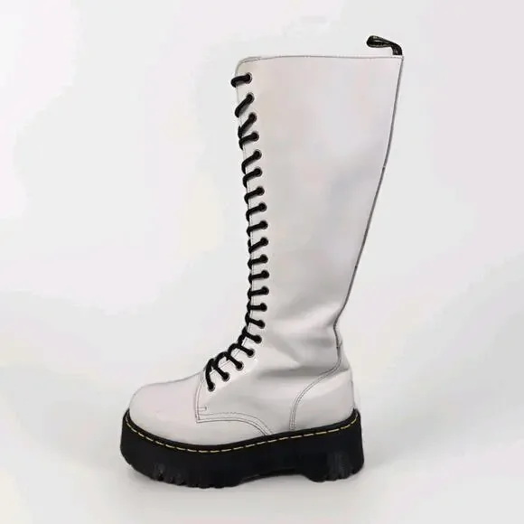 Dr Martens Britain - White 20 Hole Knee High Platform Boots - Womens 8 - Picture 1 of 16